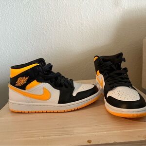 Nike Air Jordan Mid Sneakers
